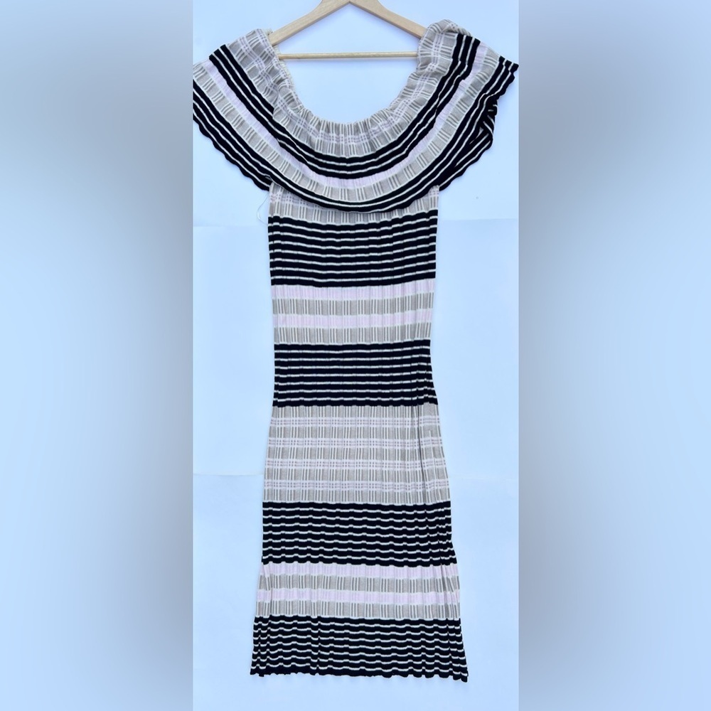 New Free People Womens Off Duty Off-Shoulder Dress, Pink black white stripe knit - Picture 9 of 10